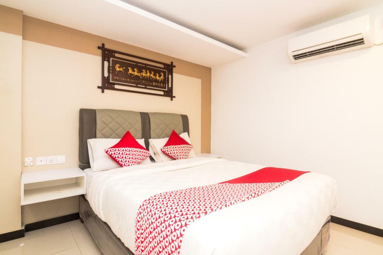OYO 1223 Hotel Bahari Batam Bagian luar foto