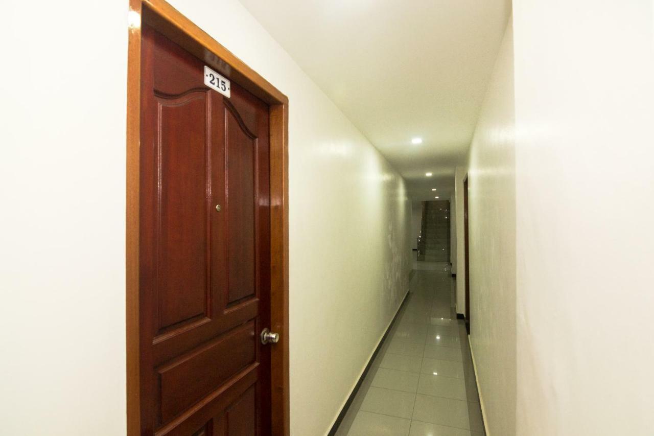 OYO 1223 Hotel Bahari Batam Bagian luar foto