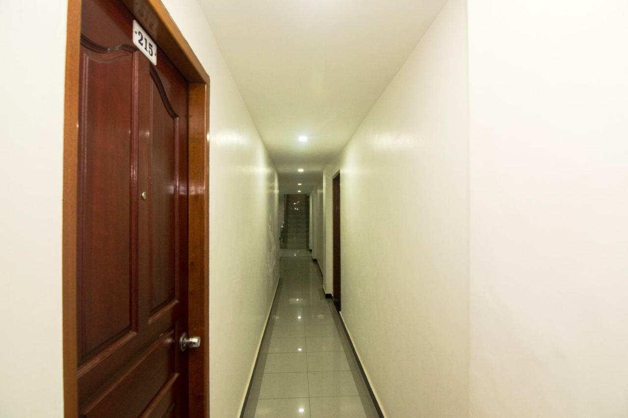 OYO 1223 Hotel Bahari Batam Bagian luar foto